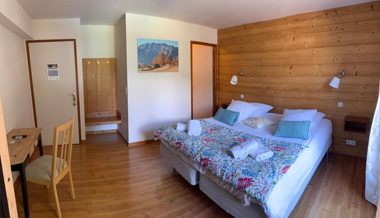 Bed and Breakfast L'Escale en Ubaye Saint-Pons  Exterior foto